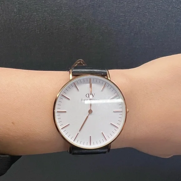 Daniel Wellington Classic Sheffield Watch, Italian Black Leather Band Daniel Wellington Classic DW00100020 Classic Sheffield Watch  main image 2